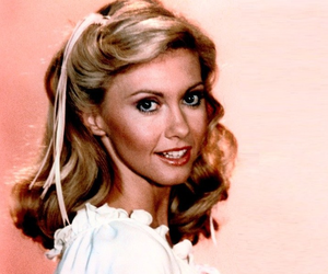Olivia Newton-John Olivia Newton-John