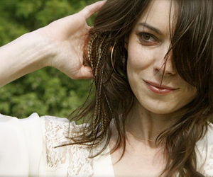 Michelle Featherstone Michelle Featherstone