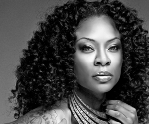 Jully Black Jully Black