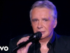 Michel Sardou - Une fille aux yeux clairs (Live Officiel Palais des sports 2005)